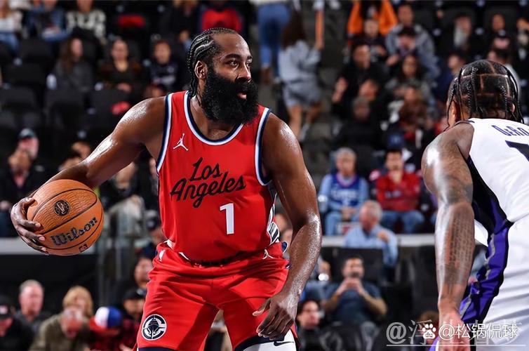 莱昂纳德31+6哈登17+6 快船客场大胜篮网32分 莱昂纳德31+6哈登17+6 快船客场大胜篮网32分